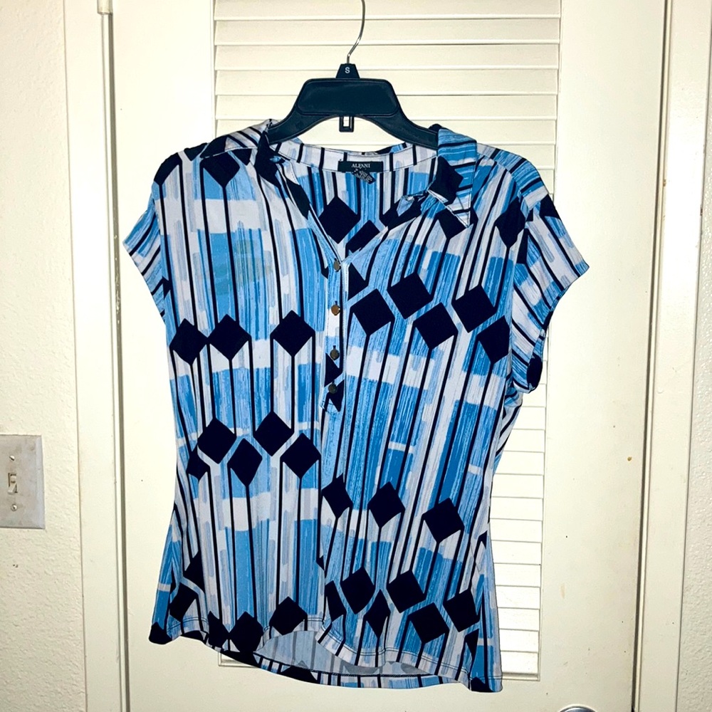 Alfani petite 3/4 button down